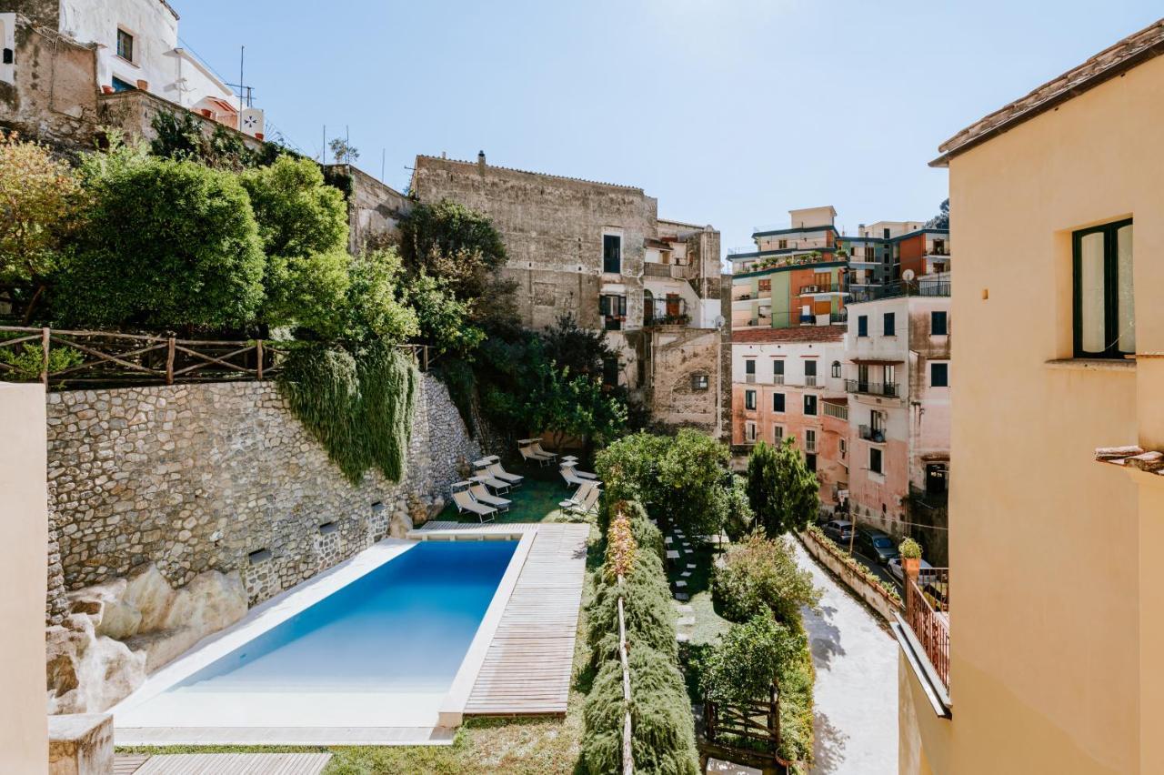 Amalfi Resort Exteriör bild