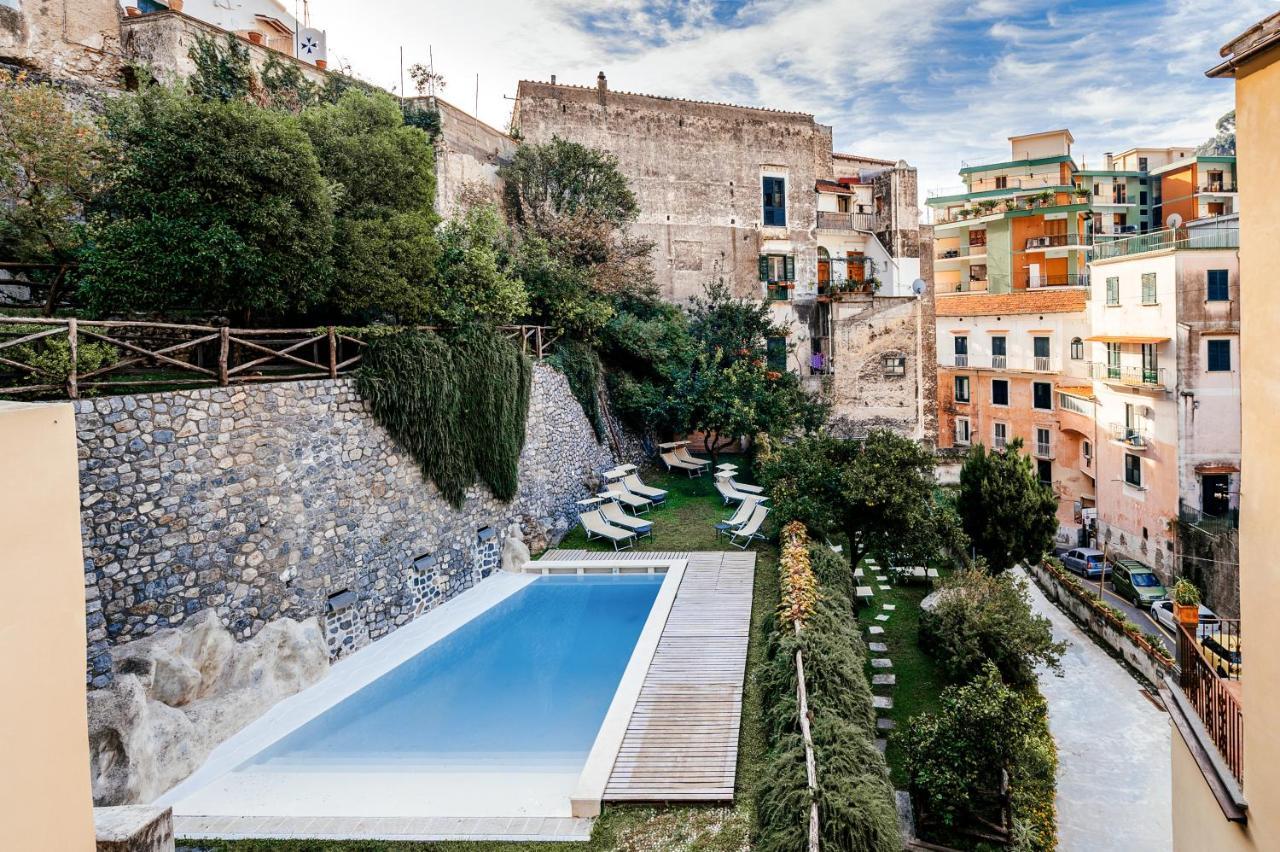 Amalfi Resort Exteriör bild