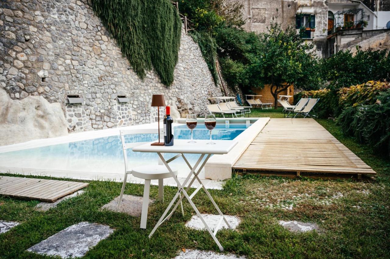 Amalfi Resort Exteriör bild