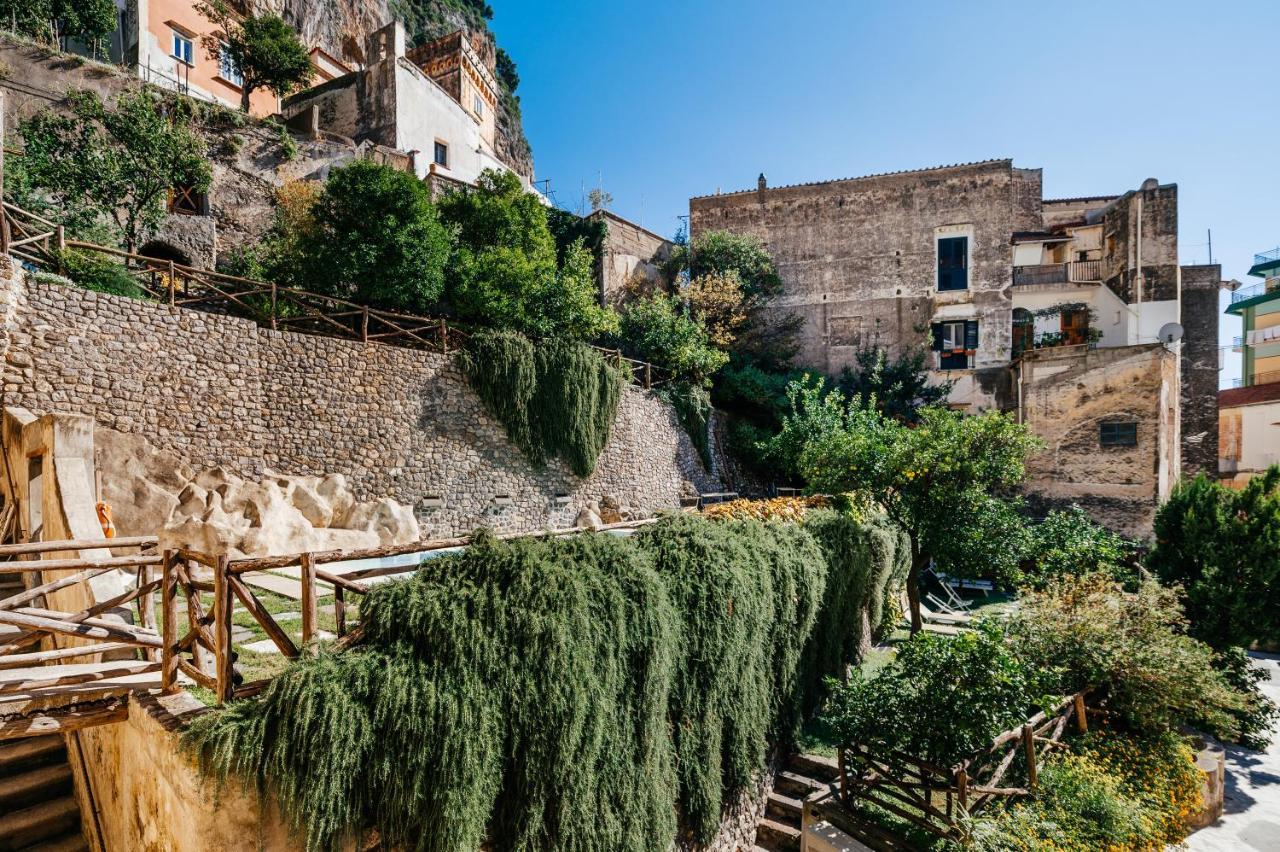 Amalfi Resort Exteriör bild