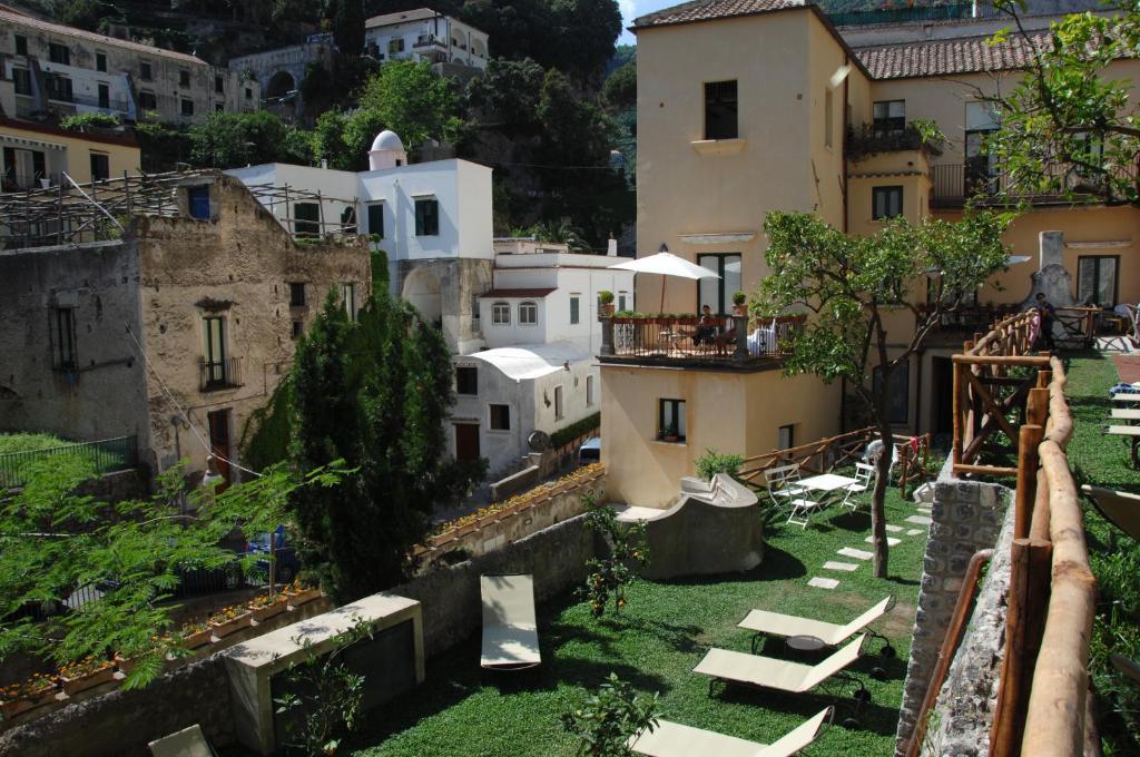 Amalfi Resort Exteriör bild